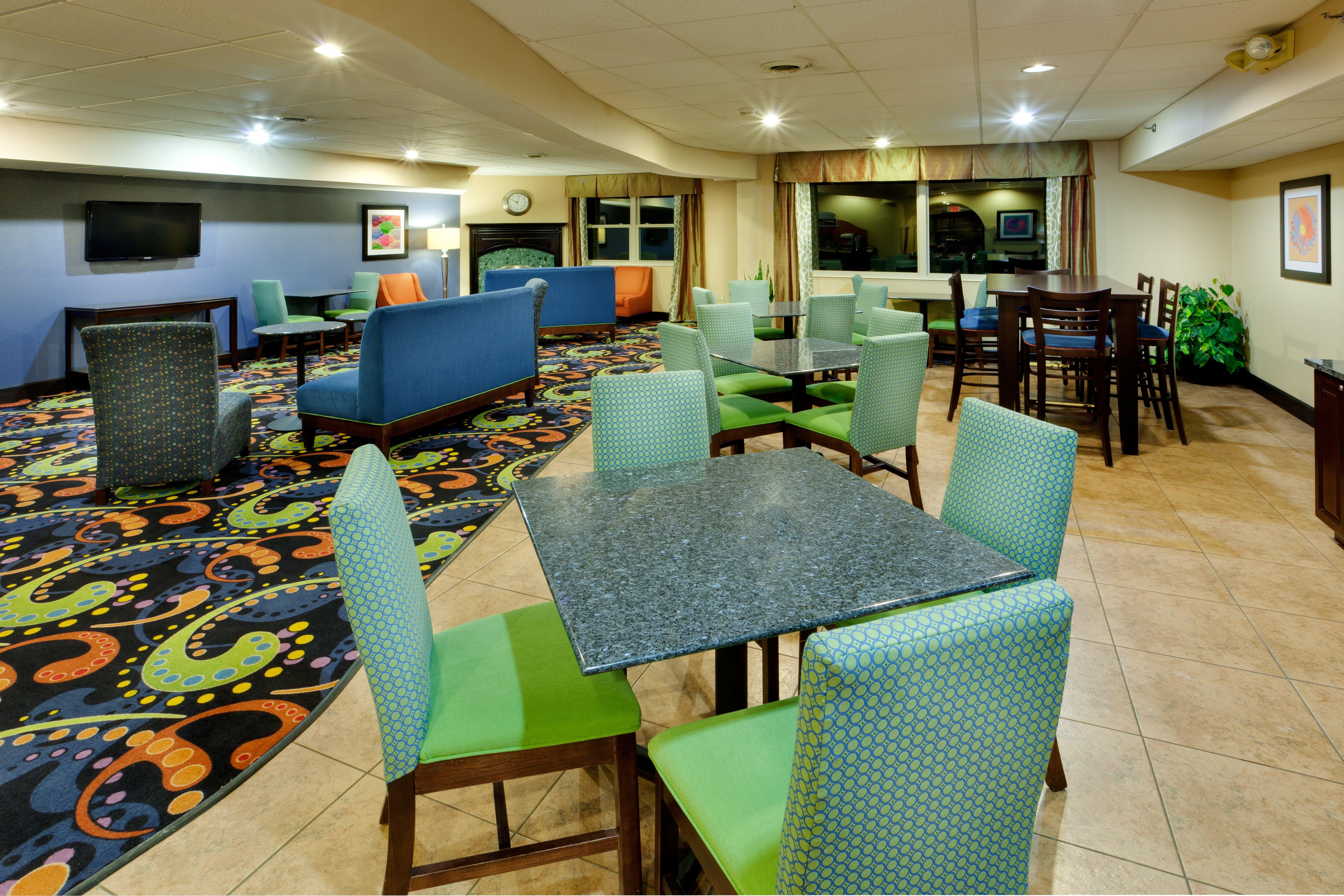 Best Western Owego Inn Exteriör bild